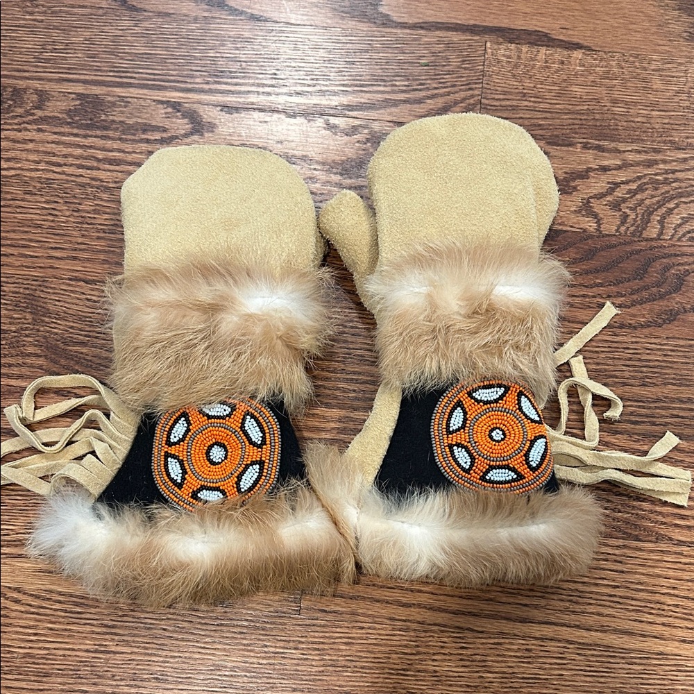 Kids Tan and Black Mittens with Fur Trim